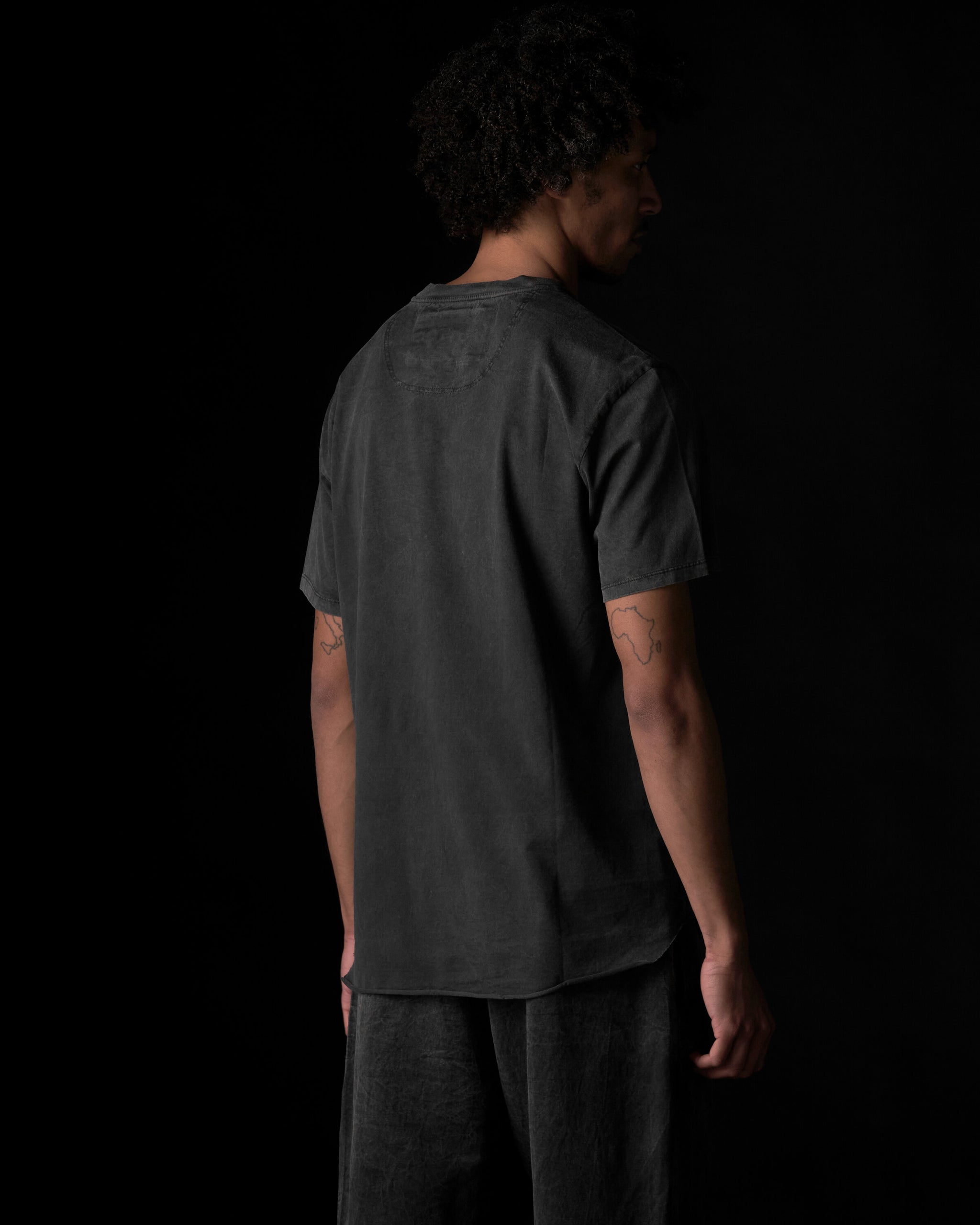 OVER T-SHIRT – Totum Project